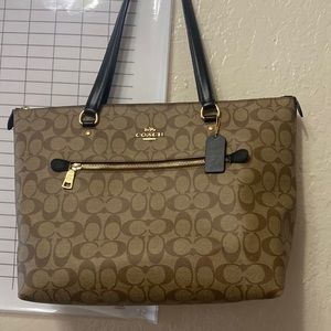 Coach shoulder bag, Coach  signature print